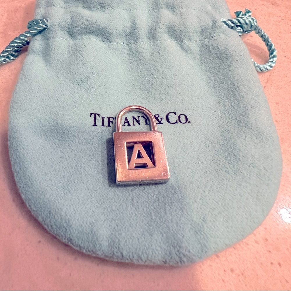 ✨ Tiffany and co. Charm lock Letter A ✨